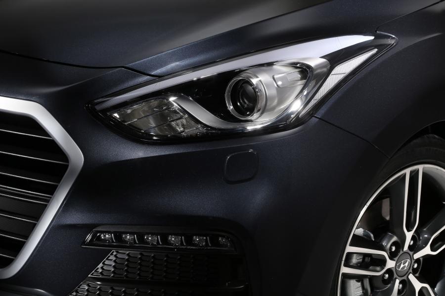  Hyundai i30 3-Door Turbo 2015 года  (фото 6 из 24)